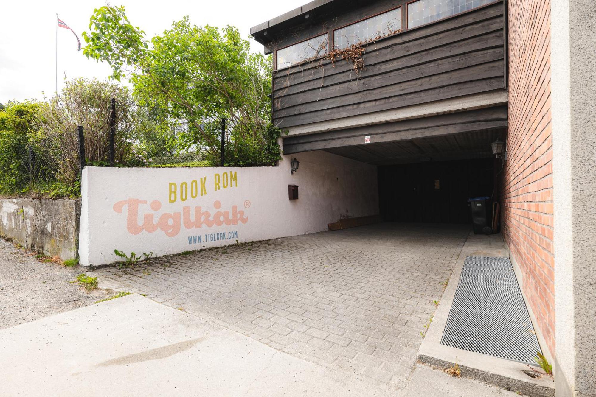 Tiglkak Hostel Andalsnes Luaran gambar